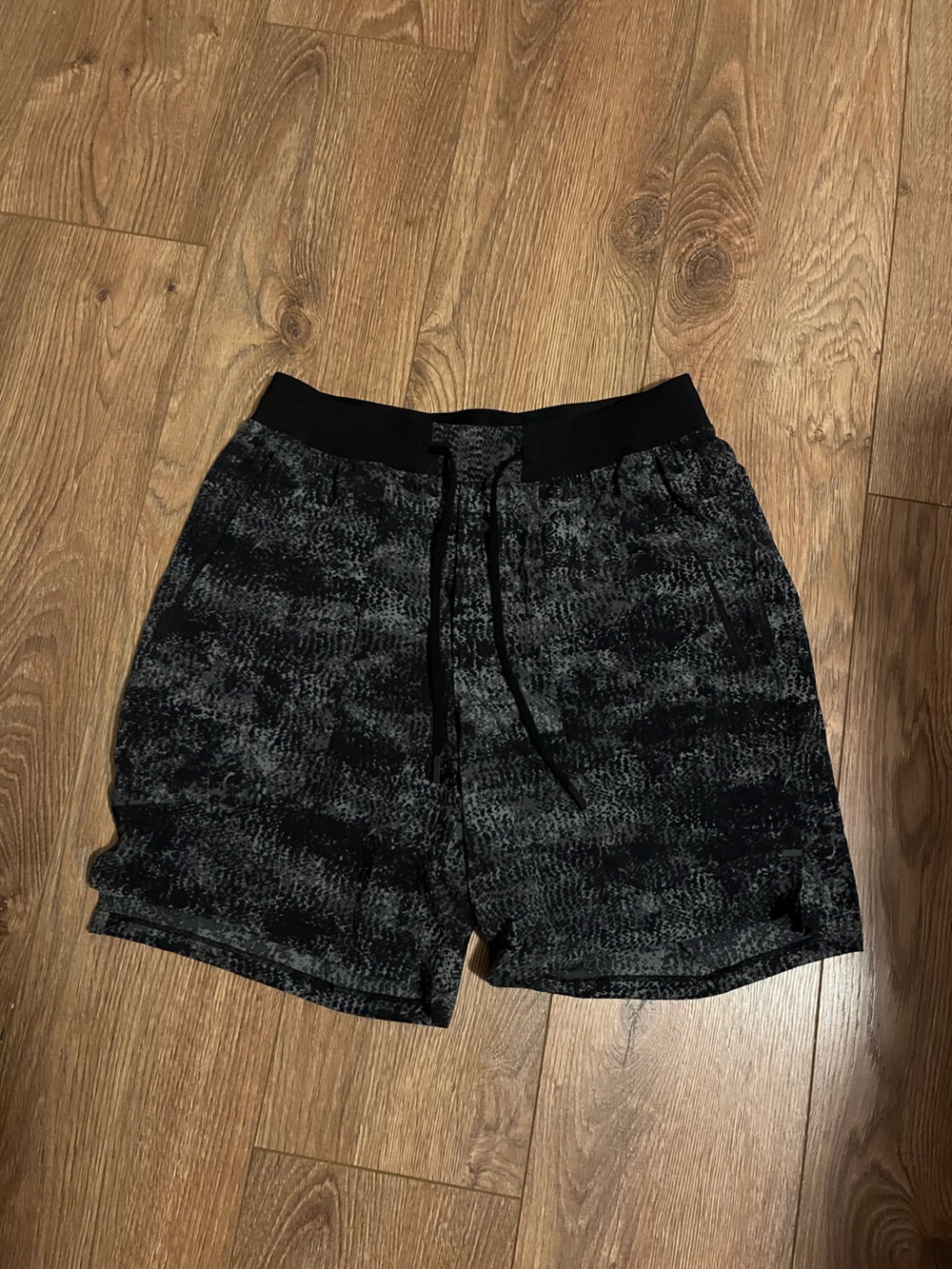 lululemon athletica Men's Black Shorts